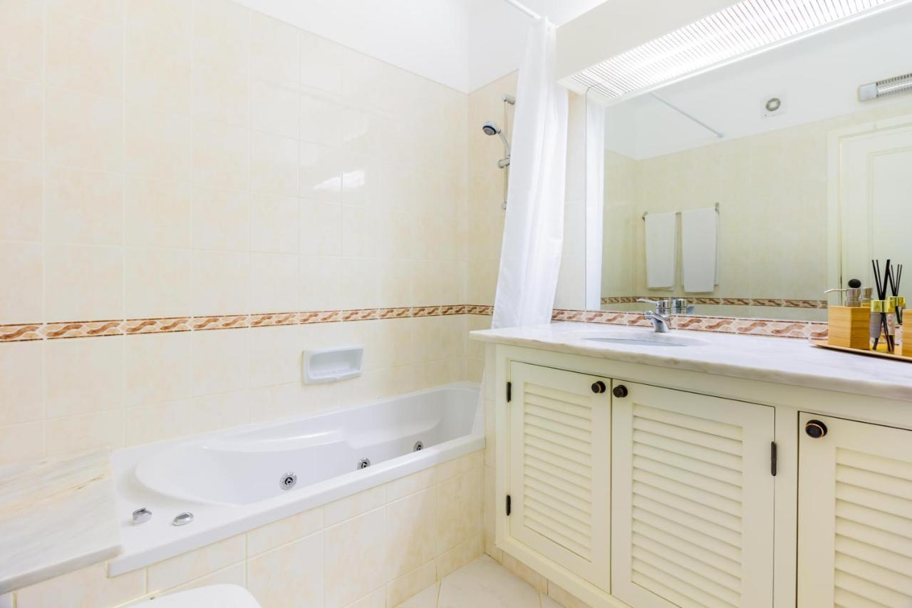 Happy House In Clube Albufeira Apartment Luaran gambar